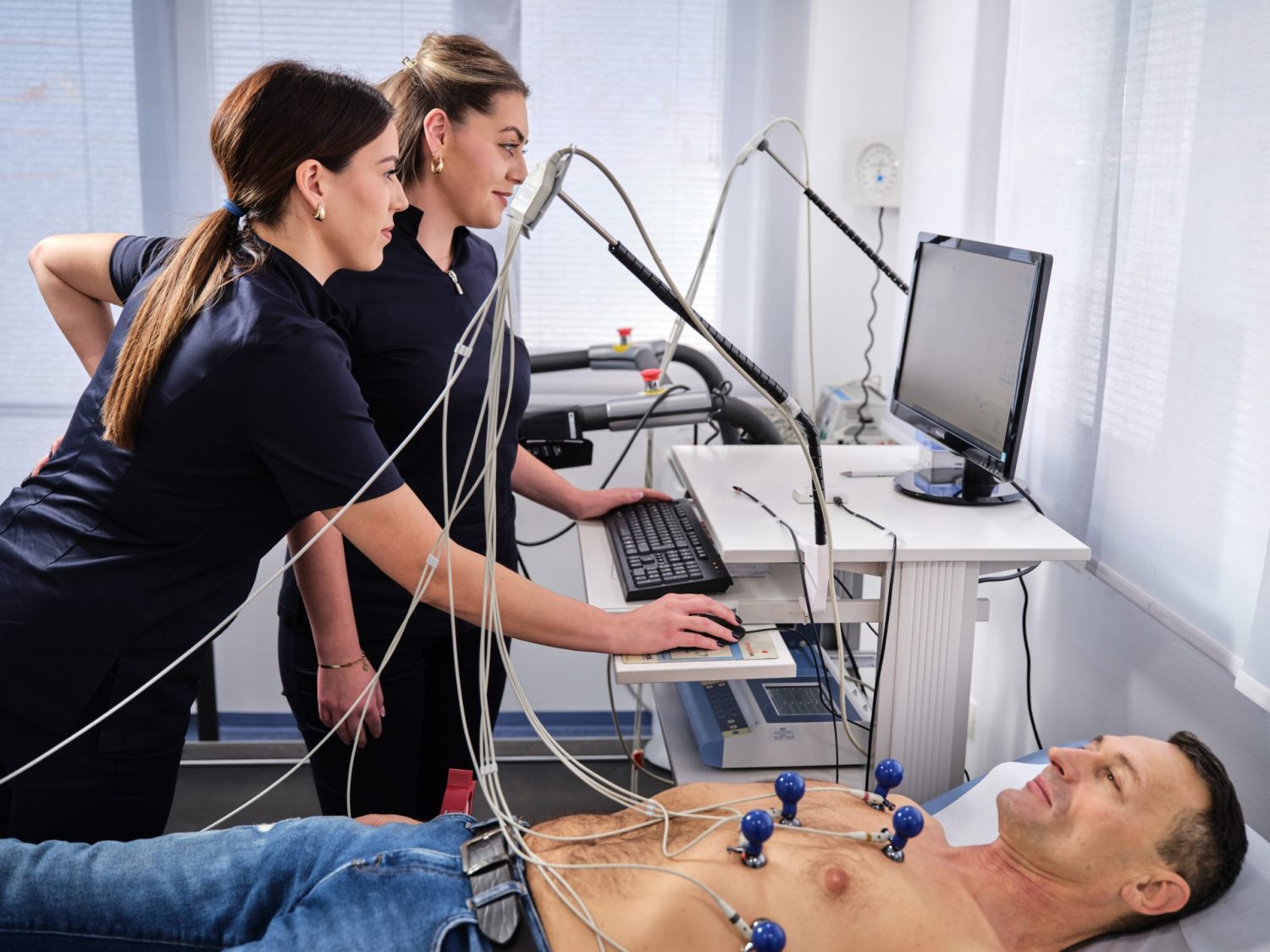 EKG pregled Solin, Poliklinika MedPoint, pacijent na pregledu