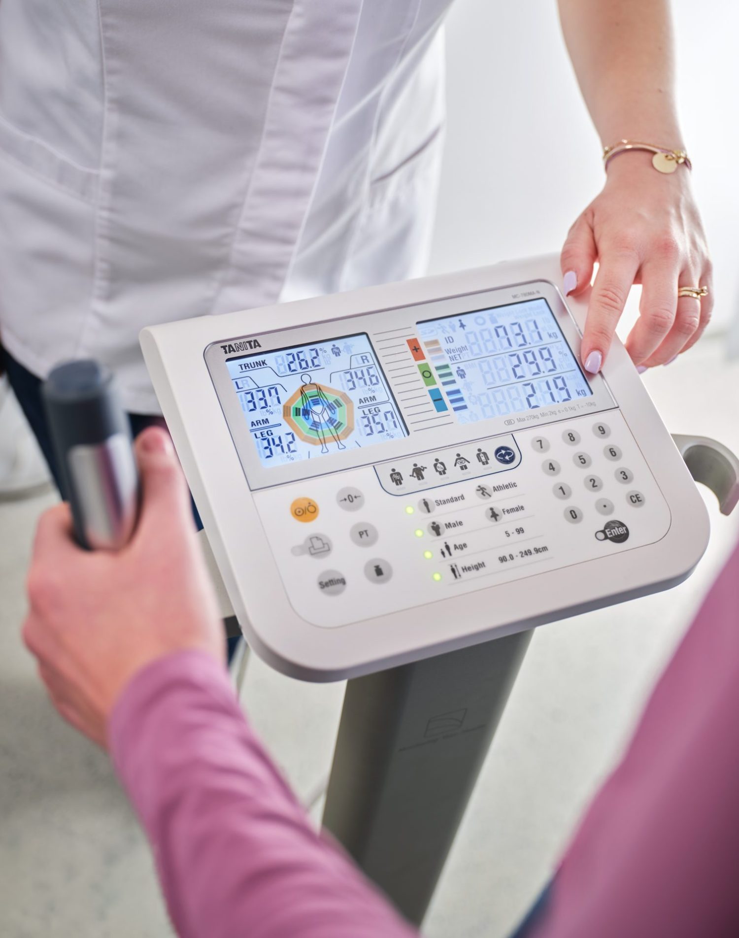 Tanita vaga za mjerenje i analizu sastava tijela - ambulanta za nutricionizam Medpoint u Solinu